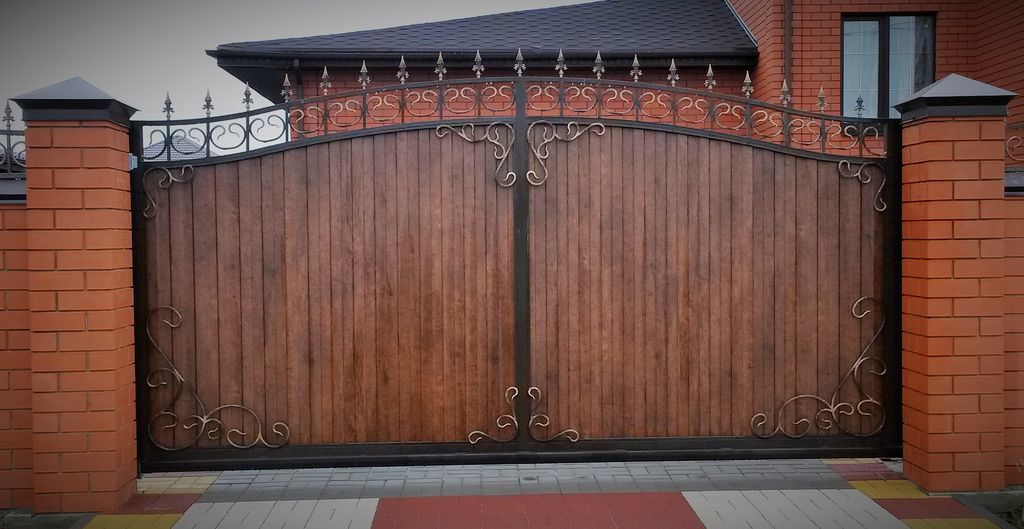 Купить простые ворота для дома: советы по выбору, установке и уходу в Ачинске от 32714 руб | ВоротМастер-Чнс