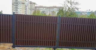 Купить распашные ворота из штакетника Ачинск, цена от 2710 руб.
